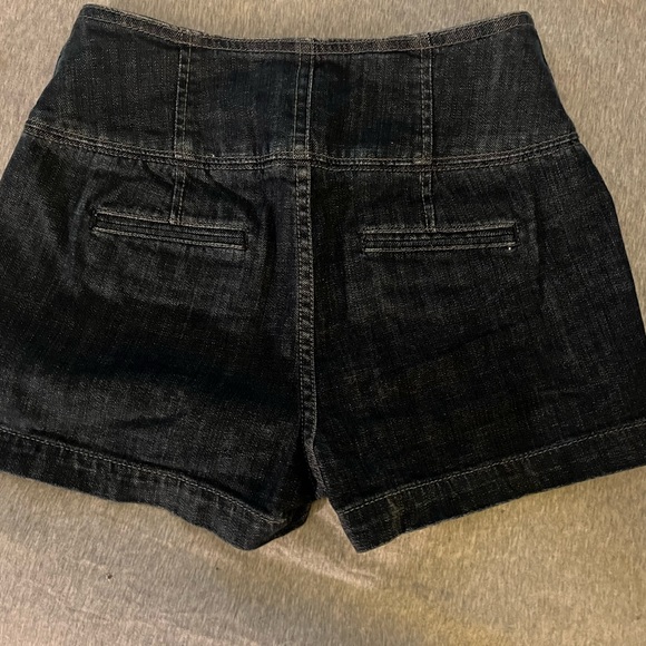 Jean shorts - Picture 2 of 4